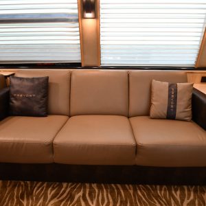 2004prevostroyalexlii_mot072524-04