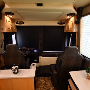 2004prevostroyalexlii_mot072524-22