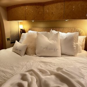 2008prevostmillenniumh_brogan100423-11